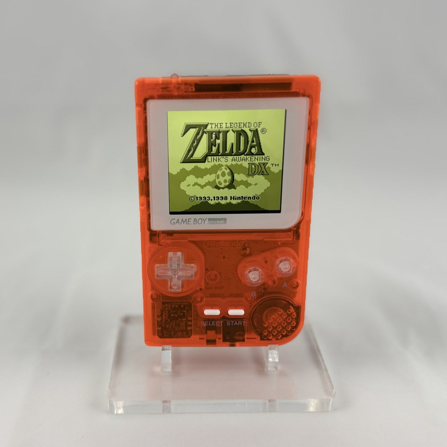 Game Boy Pocket with FunnyPlaying IPS display and custom shell by Retro Recology